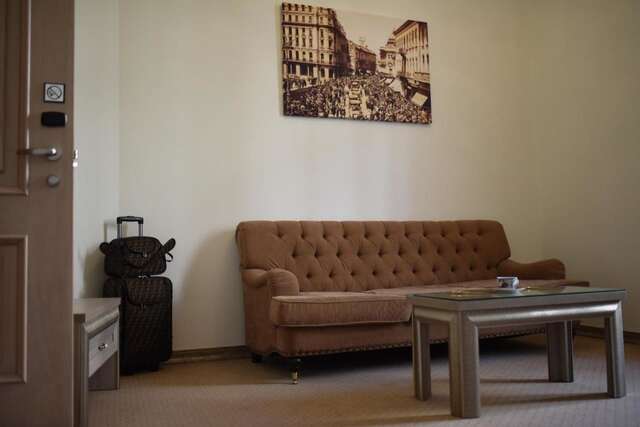 Отель Euro Hotel Grivita Бухарест-9